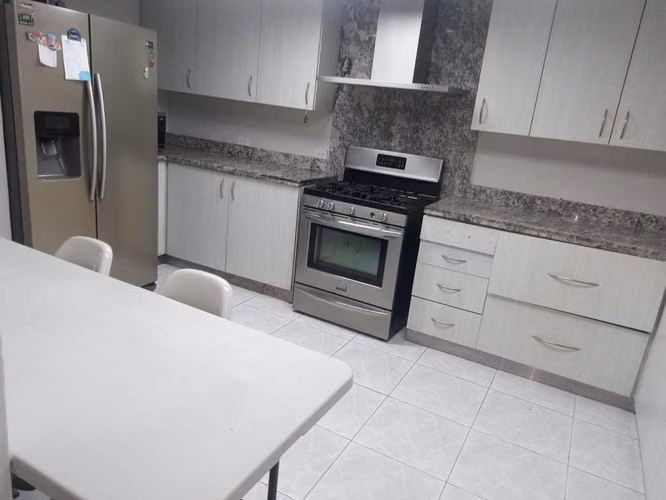 Se alquila y vende bello apartamento en ave. Balboa - Imagen 8