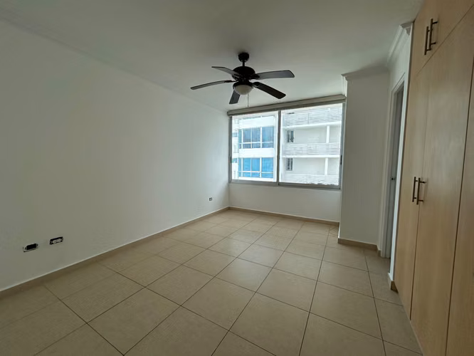 Alquiler de Apartamento en Costa del Este, PH Sol del Este - Imagen 15