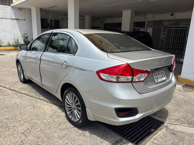 SUZUKI CIAZ 2017 AUTOMATICO - Imagen 6