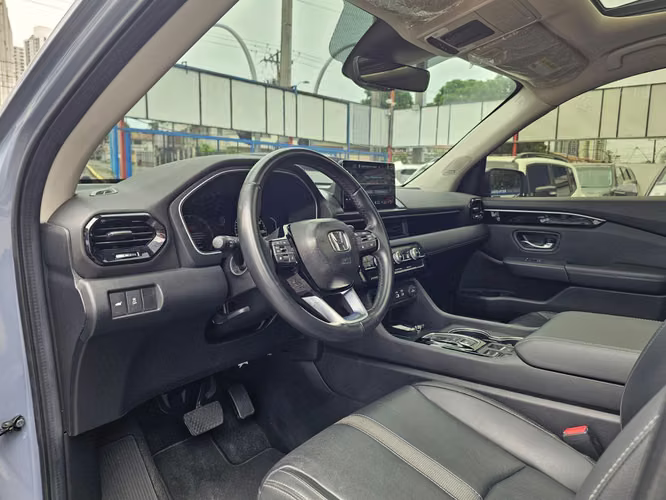 Honda Pilot Touring 2023 
