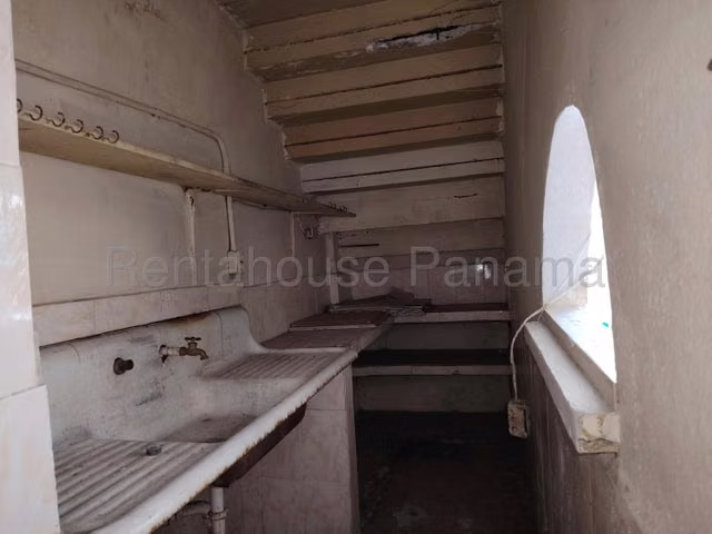 Venta de edificio de alquiler Colon, 26GC3098 (apartamento y Local)