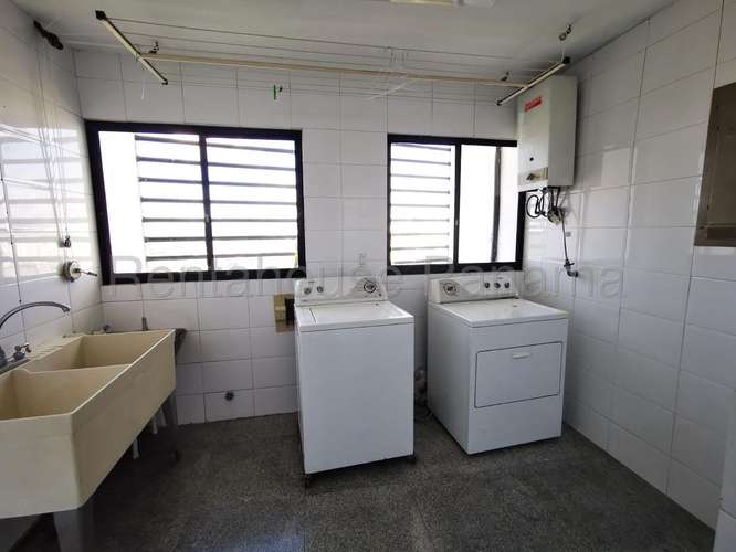 VENTA DE APARTAMENTO EN LA CRESTA MCD25-7327