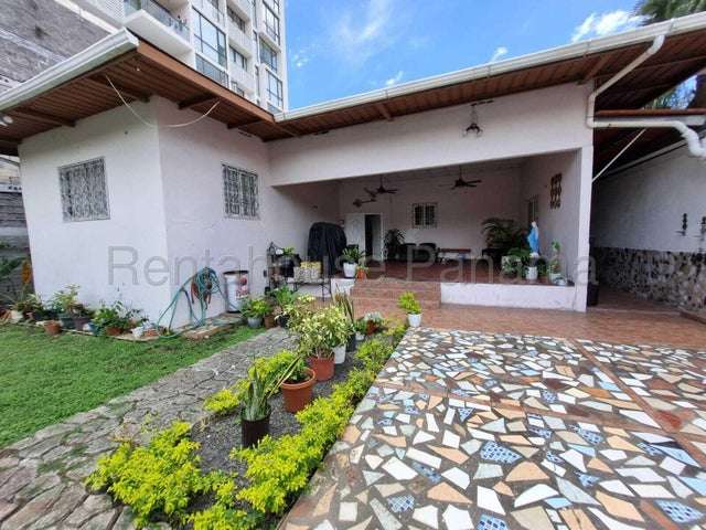 Se vende casa en Altos GCEA26-928