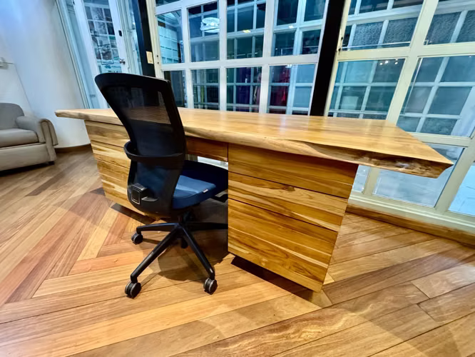 Escritorio de madera 100% teca – 217 × 100 cm - Imagen 2