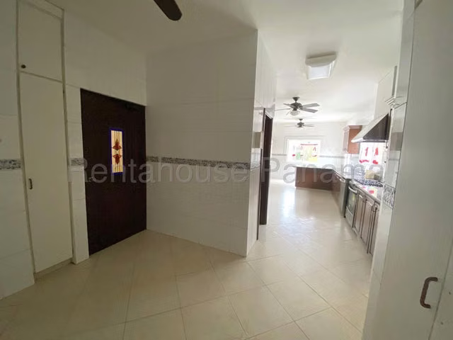Alquiler de Casa en Costa del Este 27LBR2200 - Imagen 18