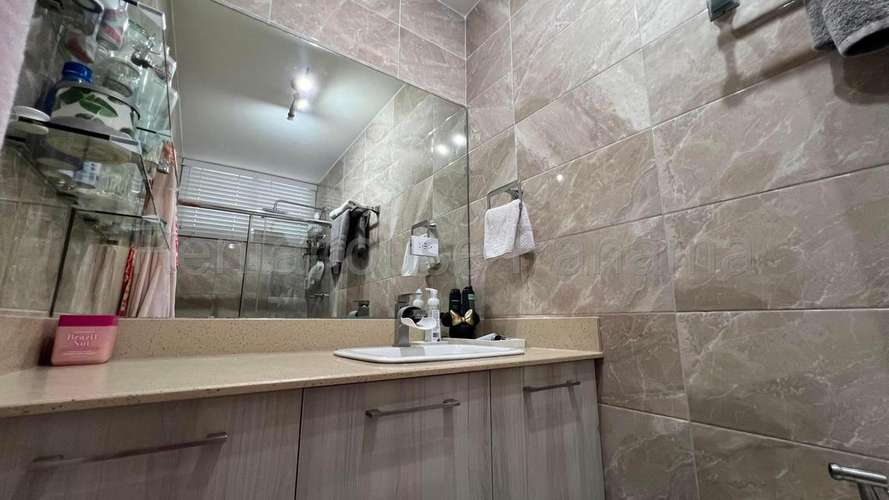 J2781GRR Venta de Apartamento en Bellavista 
