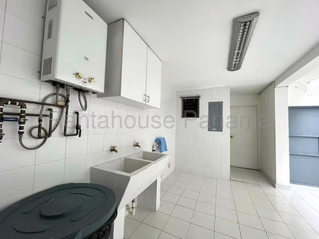Se vende casa duplex en Obarrio GCEA27-1388 - Imagen 12