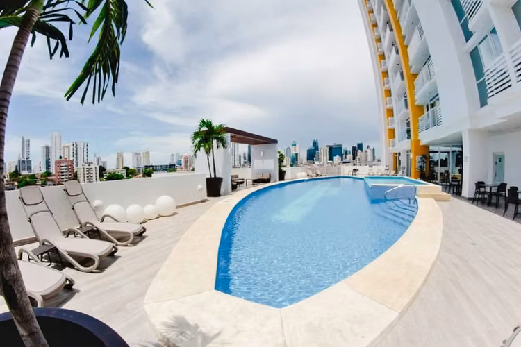 VENDO APARTAMENTO EN VIA ESPAÑA, PH METROPOLITAN PARK, FRENTE AL METRO