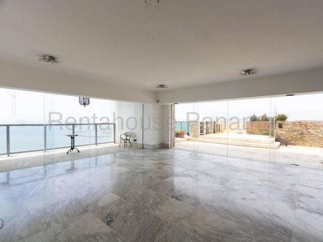 J2805GRR Venta de Apartamento en Avenida Balboa 