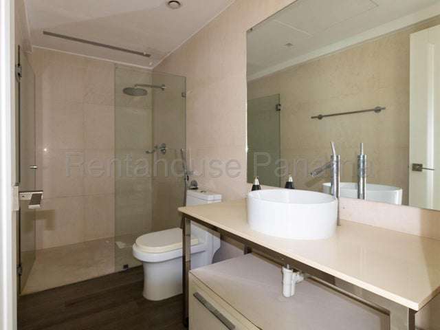 J2805GRR Venta de Apartamento en Avenida Balboa 