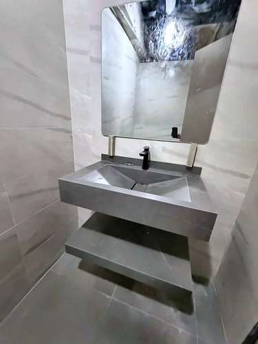 Centrico local comercial en Via Brazil  - Imagen 9