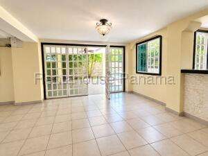 Casa en Venta en Albrook VIK 27-1082