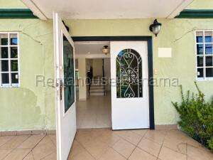 Casa en Venta en Albrook VIK 27-1082