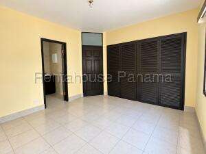 Casa en Venta en Albrook VIK 27-1082