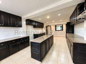 Casa en Venta en Albrook VIK 27-1082
