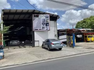 Galera en Venta en Versalles 26jack9046