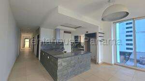 Apartamento en Venta en Avenida Balboa PH Rivage VIK 27-1035
