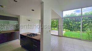 Casa en Venta en Costa Sur PH Costa Sur Village VIK 27-1968