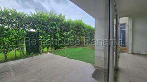 Casa en Venta en Costa Sur PH Costa Sur Village VIK 27-1968