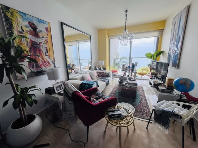 El hogar de tus sueños sobre la Avenida Balboa ID 27328