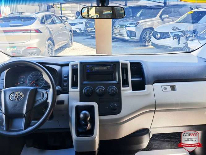 Toyota Hiace 2024 Manual EK4692