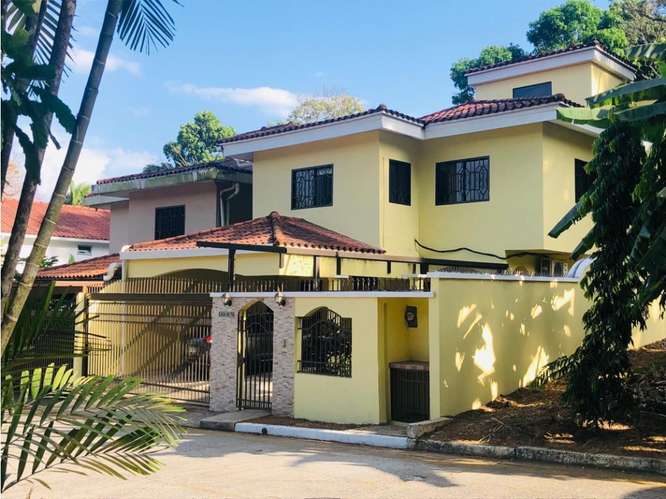 Casa en venta en Ancón, Panamá | 3 recámaras | amplia terraza |ES - Imagen 1