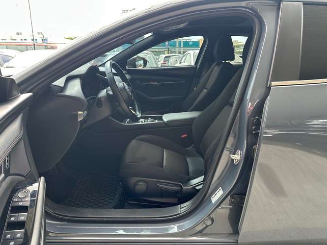 Mazda 3 2024