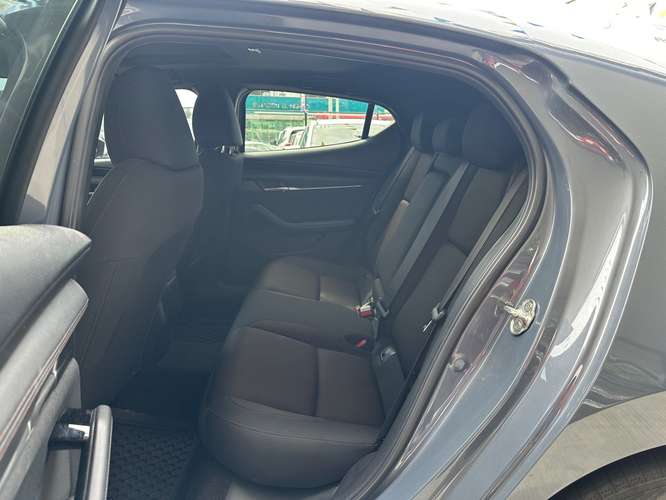 Mazda 3 2024