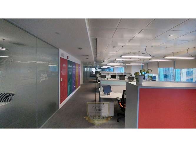 Alquilo piso completo de oficinas en Torre de Las Américas L.T