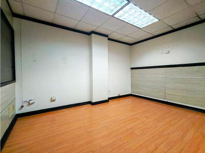 Oficina en Venta en el Dorado | Plaza Camino de Cruces | CT