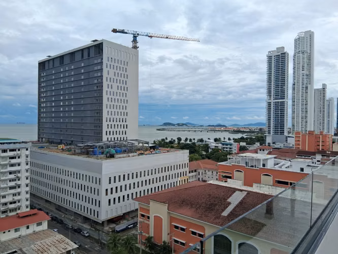 Apartamento Amueblado en Alquiler en PH Alexa, Bella Vista – $850 Mensuales - Imagen 6