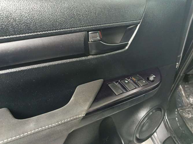 TOYOTA HILUX - 2025 - PPHX - Automarket - Imagen 4