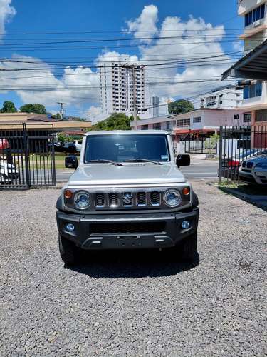 2025 Suzuki Jimny GLX - 2428 km - garantía de agencia hasta noviembre 2028 - Imagen 4