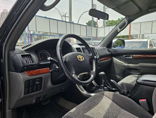 Toyota Land Cruiser Prado GX  - Imagen 9