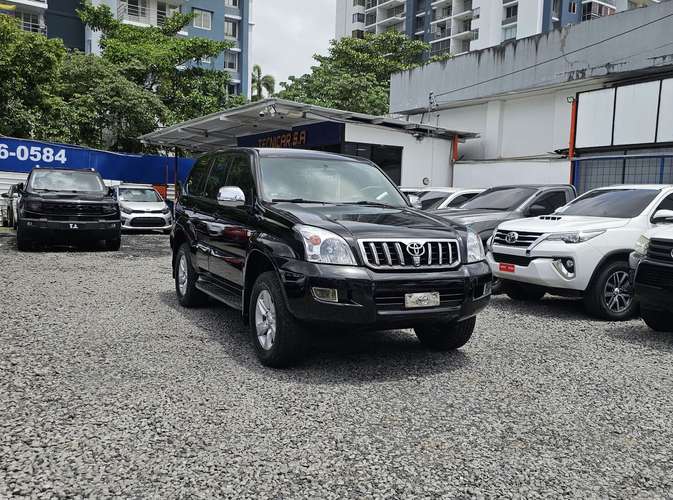 Toyota Land Cruiser Prado GX  - Imagen 3