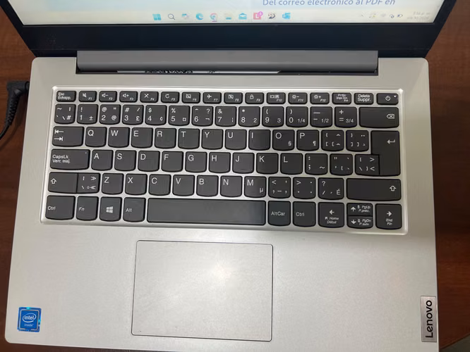 Lenovo IdeaPad 14IGL05, Modelo 81VU, con Intel acelerón N4020 - Imagen 2