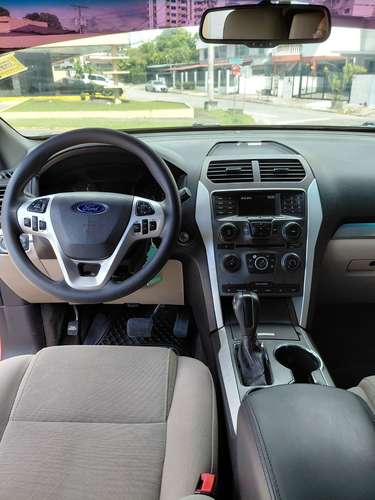 2015 Ford Explorer - Imagen 8