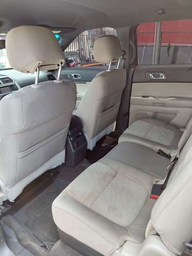 2015 Ford Explorer - Imagen 9