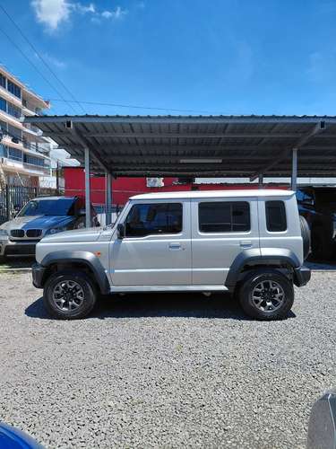 2025 Suzuki Jimny GLX - 2509 km - garantía de agencia hasta noviembre 2028 - Imagen 2