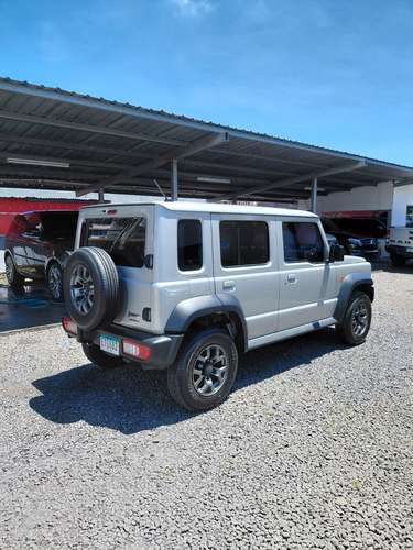 2025 Suzuki Jimny GLX - 2509 km - garantía de agencia hasta noviembre 2028 - Imagen 5