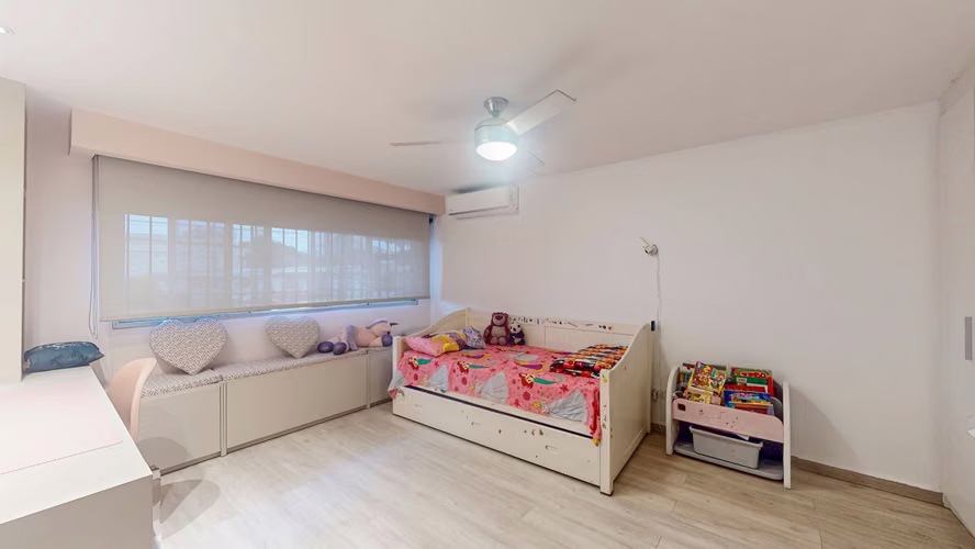 Venta de casa con acabados modernos y amplios espacios en Altos de las Lomas – Urbanización La Loma - Imagen 17