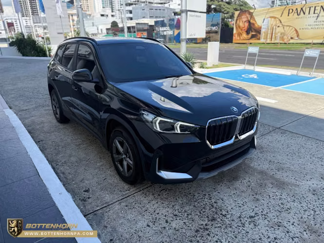 BMW X1 2024 FULL EXTRAS GARANTIA VIGENTE Y MATENIMIENTOS VIGENTE - Imagen 3