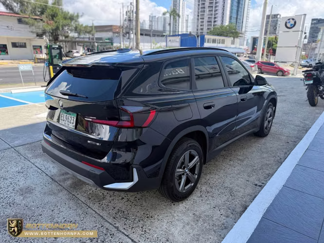 BMW X1 2024 FULL EXTRAS GARANTIA VIGENTE Y MATENIMIENTOS VIGENTE - Imagen 4