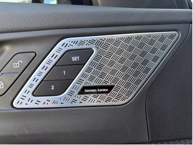 BMW X1 2024 FULL EXTRAS GARANTIA VIGENTE Y MATENIMIENTOS VIGENTE - Imagen 11