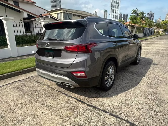 HYUNDAI SANTA FE 2019 AUTOMÁTICA ÚNICO DUEÑO NEGOCIABLE  - Imagen 15