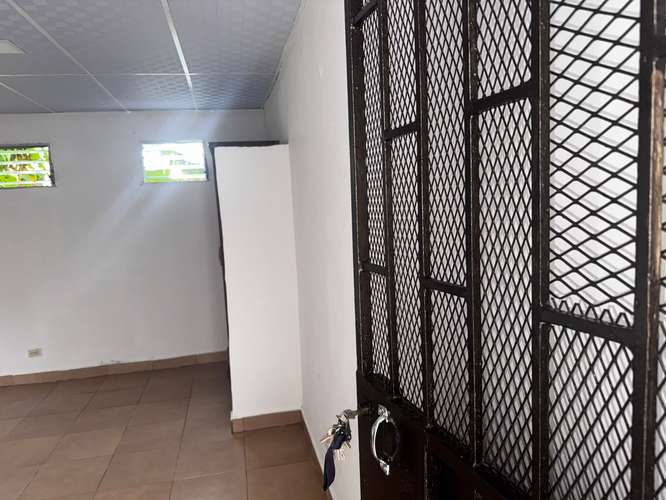 CASA EN ALQUILER – BARRIADA VALLE DORADO - LA CHORRERA - Imagen 11