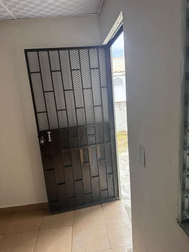 CASA EN ALQUILER – BARRIADA VALLE DORADO - LA CHORRERA - Imagen 3
