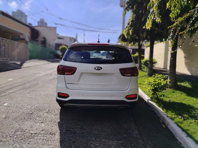 KIA SORENTO 2019 AUTOMÁTICA ÚNICO DUEÑO NEGOCIABLE  - Imagen 18