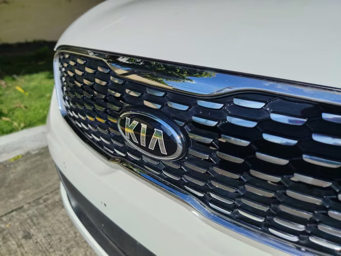 KIA SORENTO 2019 AUTOMÁTICA ÚNICO DUEÑO NEGOCIABLE  - Imagen 15