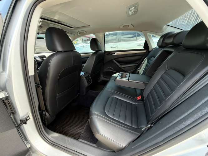 VOLSKWAGEN PASSAT 2019 AUTOMATICO UNICO DUEÑO COMO NUEVO POCO USO
